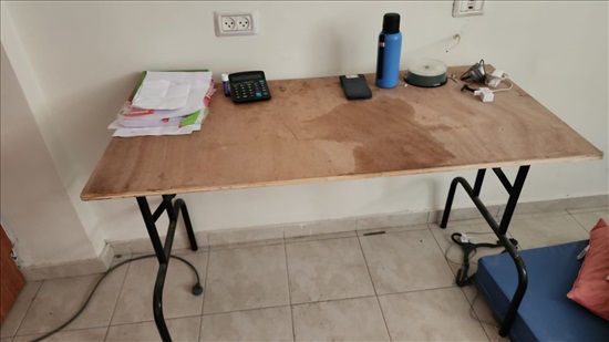 תמונה 1 ,שולחן כתיבה ומחשב למכירה בירושלים ריהוט  שולחנות