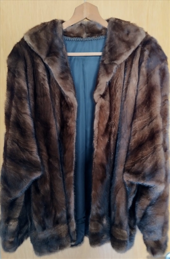 תמונה 1 ,מעיל פרווה אמיתית למכירה בתל אביב ביגוד ואביזרים  מעילים וג'קטים