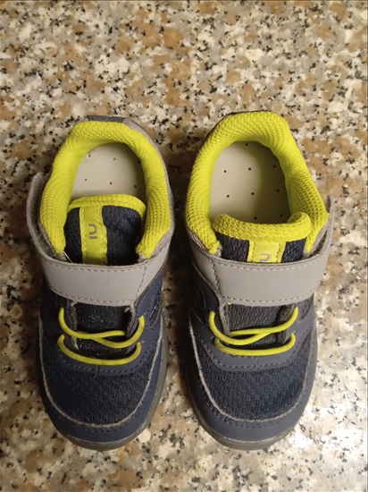 תמונה 2 ,נעליים 24 למכירה ברמת גן לתינוק ולילד  ביגוד והנעלה