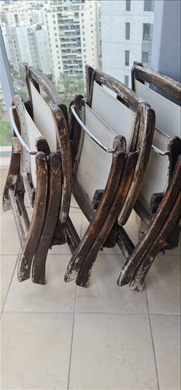 תמונה 2 ,6 כסאות עץ בורמזי, מתקפלים למכירה בפתח תקווה ריהוט  ריהוט לגינה