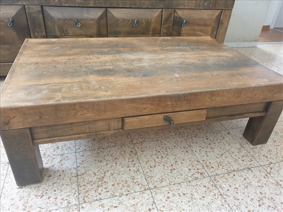 תמונה 2 ,מזנון ושולחן למכירה בחולון ריהוט  ריהוט עתיק