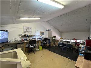 חנות ומעבדה למחשבים וסלולר 