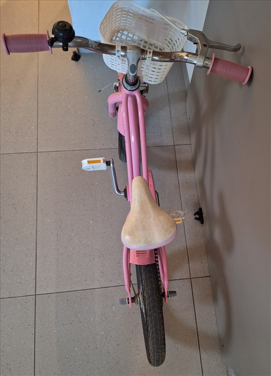 תמונה 2 ,אופניים וורודים עם סלסלה לבנה  למכירה בפרדס חנה-כרכור אופניים  אופני ילדים