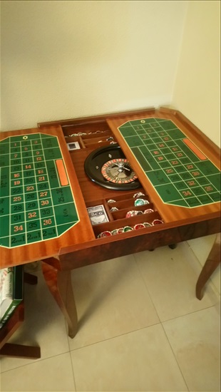 תמונה 2 ,שולחן משחקים משולב למבוגרים למכירה בנתניה ריהוט  ריהוט עתיק