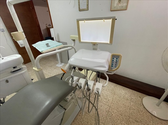 תמונה 3 ,מרפאת  שיניים למכירה בטירה ציוד סיעודי/רפואי  מכשור רפואי