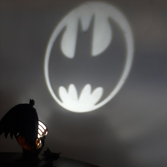 תמונה 1 ,מנורת לילה מהממת של באטמן למכירה בחיפה מוצרי חשמל  תאורה ונברשות