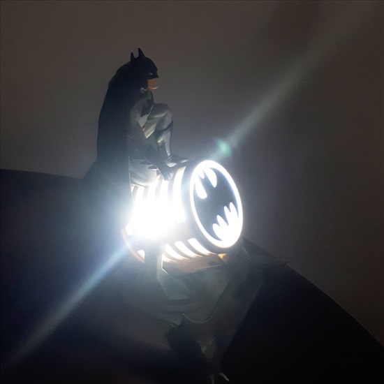 תמונה 3 ,מנורת לילה מהממת של באטמן למכירה בחיפה מוצרי חשמל  תאורה ונברשות