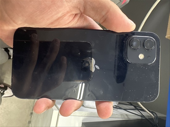 תמונה 2 ,אייפון 12 למכירה בקרית ים סלולרי  סמארטפונים
