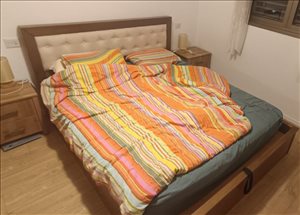 מיטה 200x160 עם ארגז מצעים 