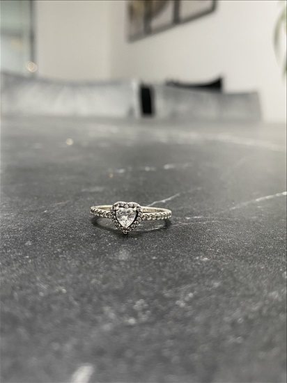 תמונה 1 ,טבעת פנדורה מקורית  למכירה ביהוד מונוסון תכשיטים  טבעות