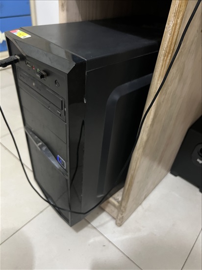 תמונה 2 ,מחשב מצויין ועובד חלק למכירה ברמת גן מחשבים וציוד נלווה  מחשב