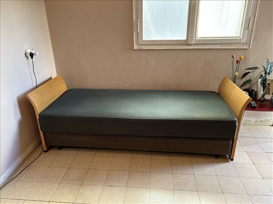 תמונה 1 ,ספה נפתחת למיטה זוגית למכירה בתל אביב ריהוט  ספות