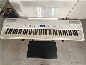 כלי נגינה פסנתר 10 