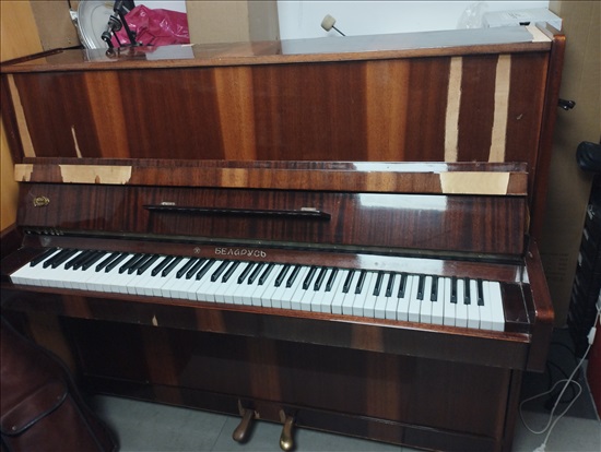 תמונה 1 ,פסנתר בלרוס למכירה בבאר יעקב כלי נגינה  פסנתר