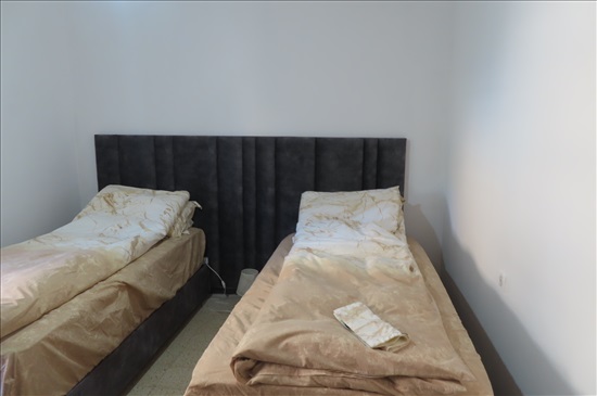 תמונה 1 ,מיטות יהודיות  למכירה בירושלים ריהוט  חדרי שינה