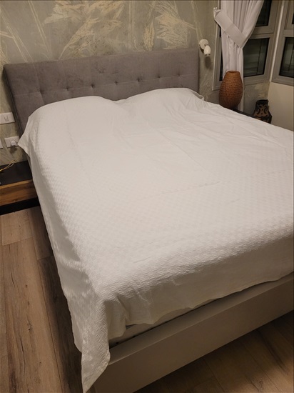 תמונה 2 ,מיטה זוגית עם ארגז מצעים למכירה בתל אביב ריהוט  חדרי שינה