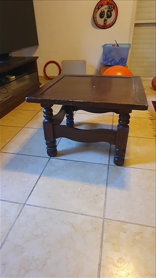 תמונה 1 ,שולחן למכירה בהרצליה ריהוט  ריהוט עתיק