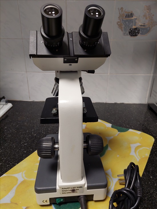 תמונה 3 ,מיקרוסקופ בינוקולרי מיקצועי למכירה בקרית מוצקין ציוד סיעודי/רפואי  אחר