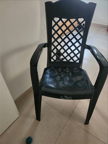 תמונה 1 ,פלסטיק של חברת כתר דגם לירון למכירה בקריית אונו ריהוט  כיסאות
