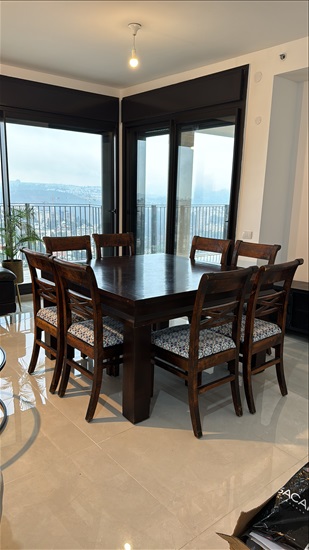 תמונה 1 ,שולחן מעץ מלא ו 8 כסאות למכירה בירושלים ריהוט  פינת אוכל
