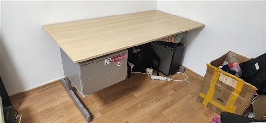 תמונה 1 ,שולחן עבודה למכירה בנתניה ריהוט  ריהוט משרדי