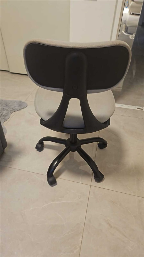 תמונה 1 ,כיסא תלמיד למכירה בירושלים ריהוט  כיסאות