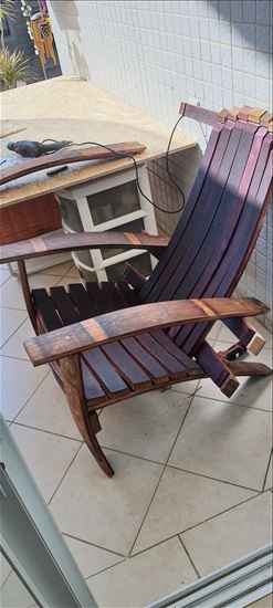 תמונה 4 ,Wine Barrel Adirondack chair למכירה בנהריה ריהוט  כיסאות