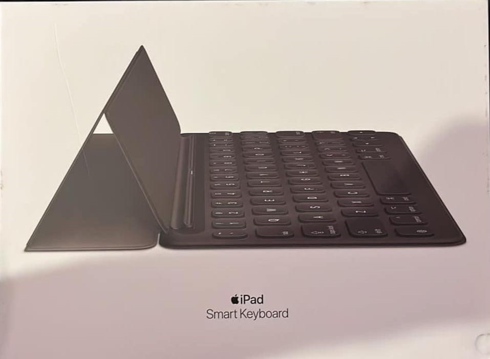 תמונה 1, מקלדת iPad  Smart Keyboard למכירה בבת ים | מוצרי חשמל  אביזרים