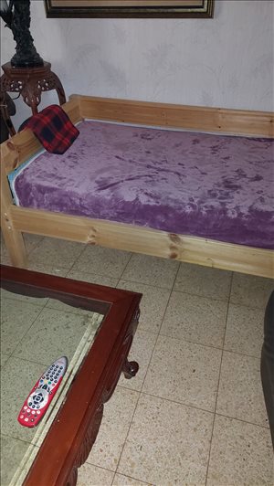 מיטת יחיד  
