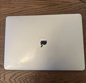 מוצרי Apple - MacBook Air 13