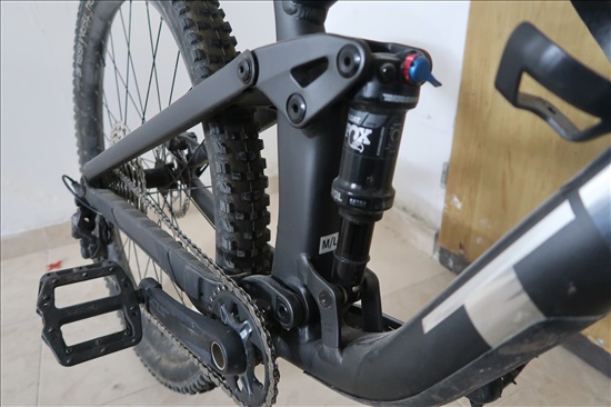 תמונה 5 ,Trek Top Fuel 7 M/L 2022 למכירה בבית שמש אופניים  הרים שיכוך מלא