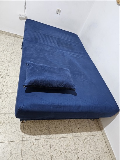 תמונה 1 ,מיטה וחצי קטיפה למכירה בנווה ימין ריהוט  מיטות