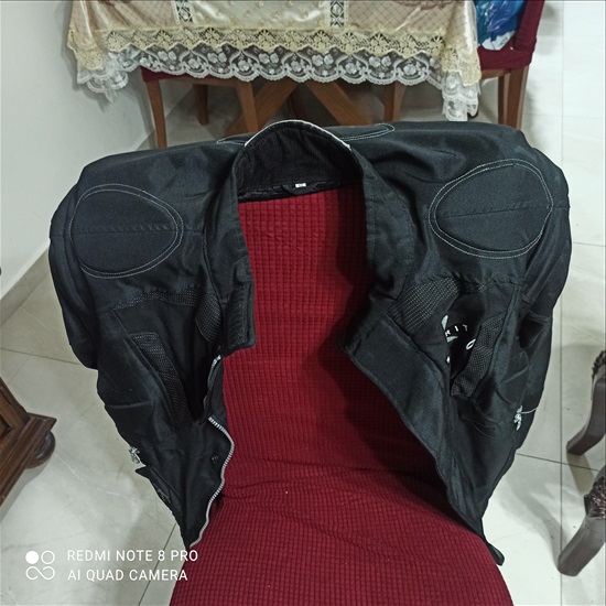 תמונה 2 ,מעיל לאופנוע מגן גוף למכירה ביבנה ציוד ספורט  ביגוד