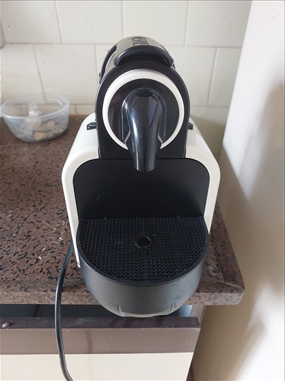 תמונה 2 ,מכונת אספרסו כמו חדש למכירה בפתח תקווה מוצרי חשמל  מכונת קפה