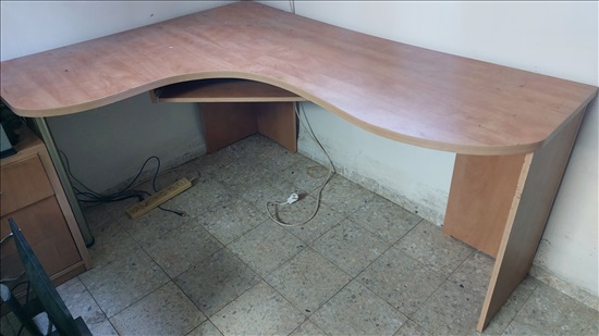 תמונה 1 ,שולחן מחשב פינתי למכירה ברכסים ריהוט  שולחן מחשב