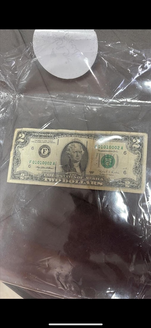 תמונה 1 ,2דולר 1995 מספר סידורי נדיר  למכירה בבאר שבע אספנות  מטבעות ושטרות