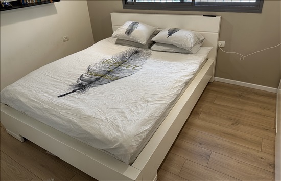 תמונה 2 ,מיטה זוגית פלוס מזרון סילי  למכירה בהוד השרון ריהוט  מיטות