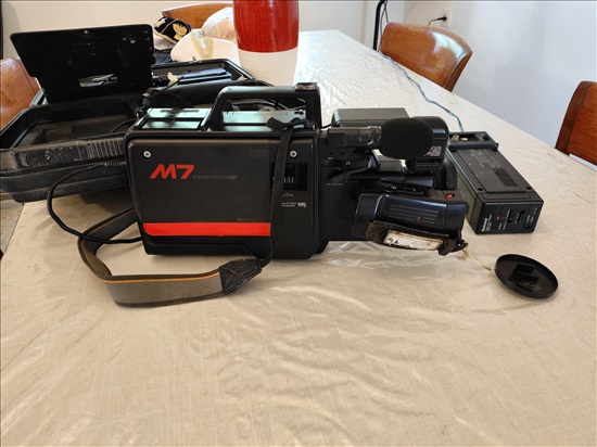 תמונה 6 ,מצלמת וידאו M7 קלטת גדולה  למכירה בפתחיה צילום  מצלמת וידאו