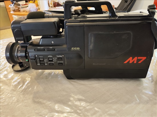 תמונה 7 ,מצלמת וידאו M7 קלטת גדולה  למכירה בפתחיה צילום  מצלמת וידאו