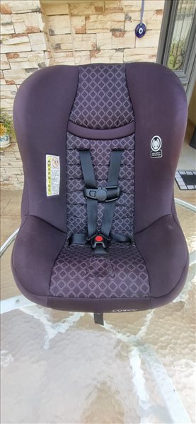כיסא בטיחות לרכב של COSCO 
