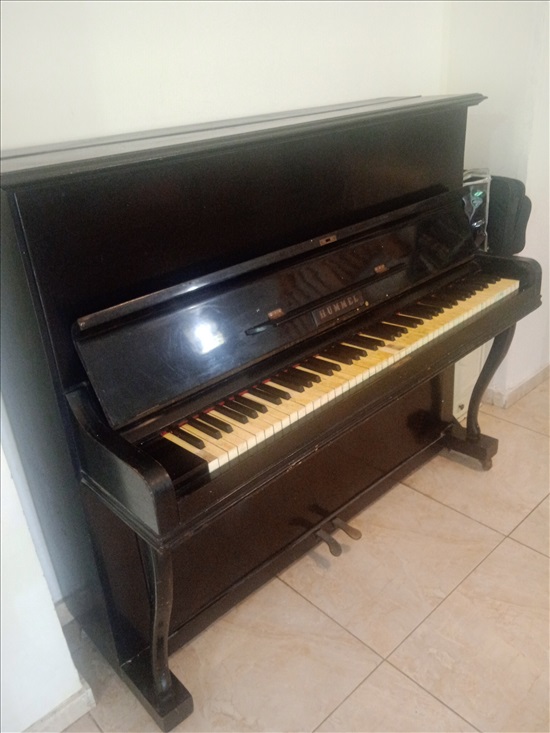 תמונה 1 ,פסנתר HUMMEL למכירה ביד בנימין  כלי נגינה  פסנתר