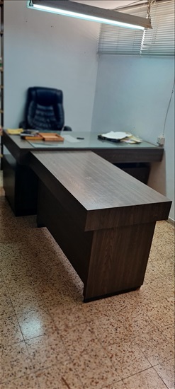 תמונה 1 ,שולחן משרדי למכירה בהרצלייה ריהוט  ריהוט משרדי