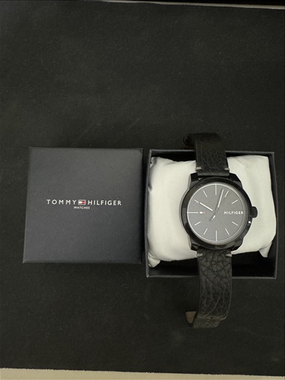 תמונה 1 ,שעון Tommy Hilfiger  למכירה בירושלים ביגוד ואביזרים  אקססוריז לגברים