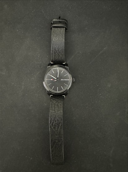 תמונה 3 ,שעון Tommy Hilfiger  למכירה בירושלים ביגוד ואביזרים  אקססוריז לגברים