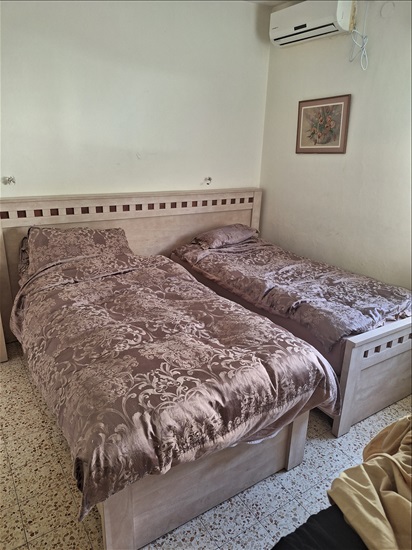 תמונה 1 ,מיטה יהודית ושידה למכירה בירושלים ריהוט  חדרי שינה