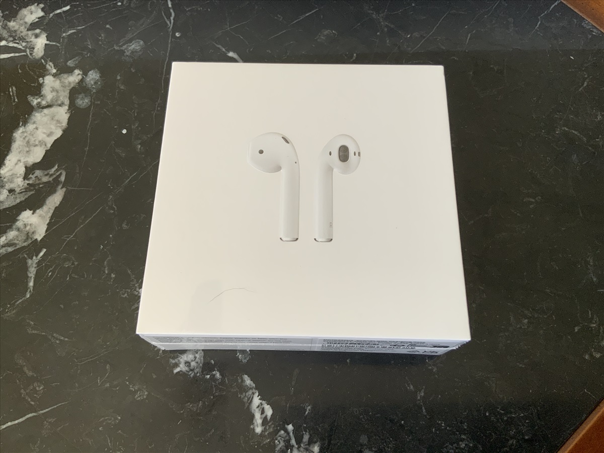 תמונה 1, Apple Air Pods 2 למכירה בקרית ים | מוצרי Apple  אחר