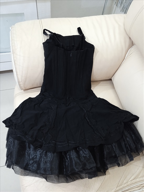 תמונה 1 ,שמלה יוקרתית מלמלה תחרה שחורה למכירה בנתניה ביגוד ואביזרים  שמלות וחליפות