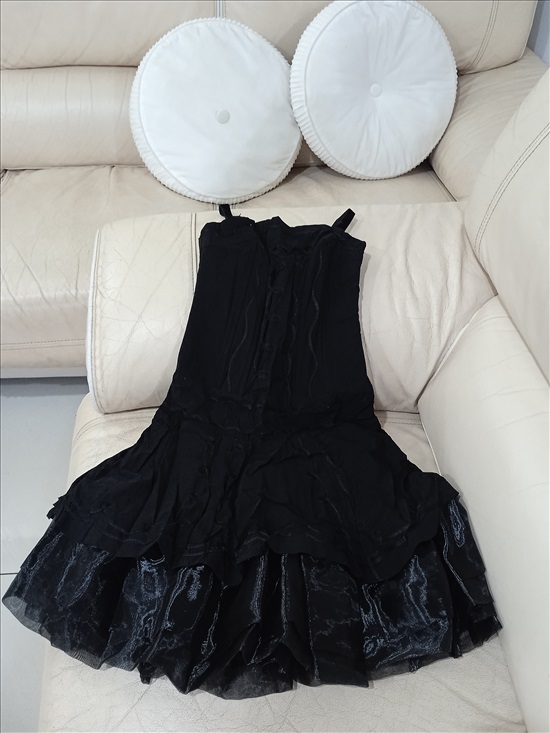 תמונה 2 ,שמלה יוקרתית מלמלה תחרה שחורה למכירה בנתניה ביגוד ואביזרים  שמלות וחליפות