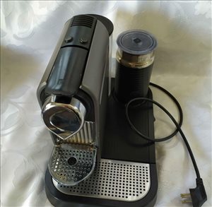 מוצרי חשמל - מכונת Nespresso <br>       