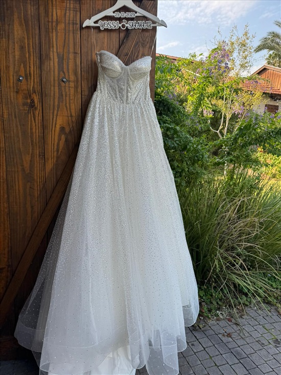 תמונה 1 ,מכירת שמלת כלה למכירה בראשון לציון לחתן ולכלה  ביגוד לכלה